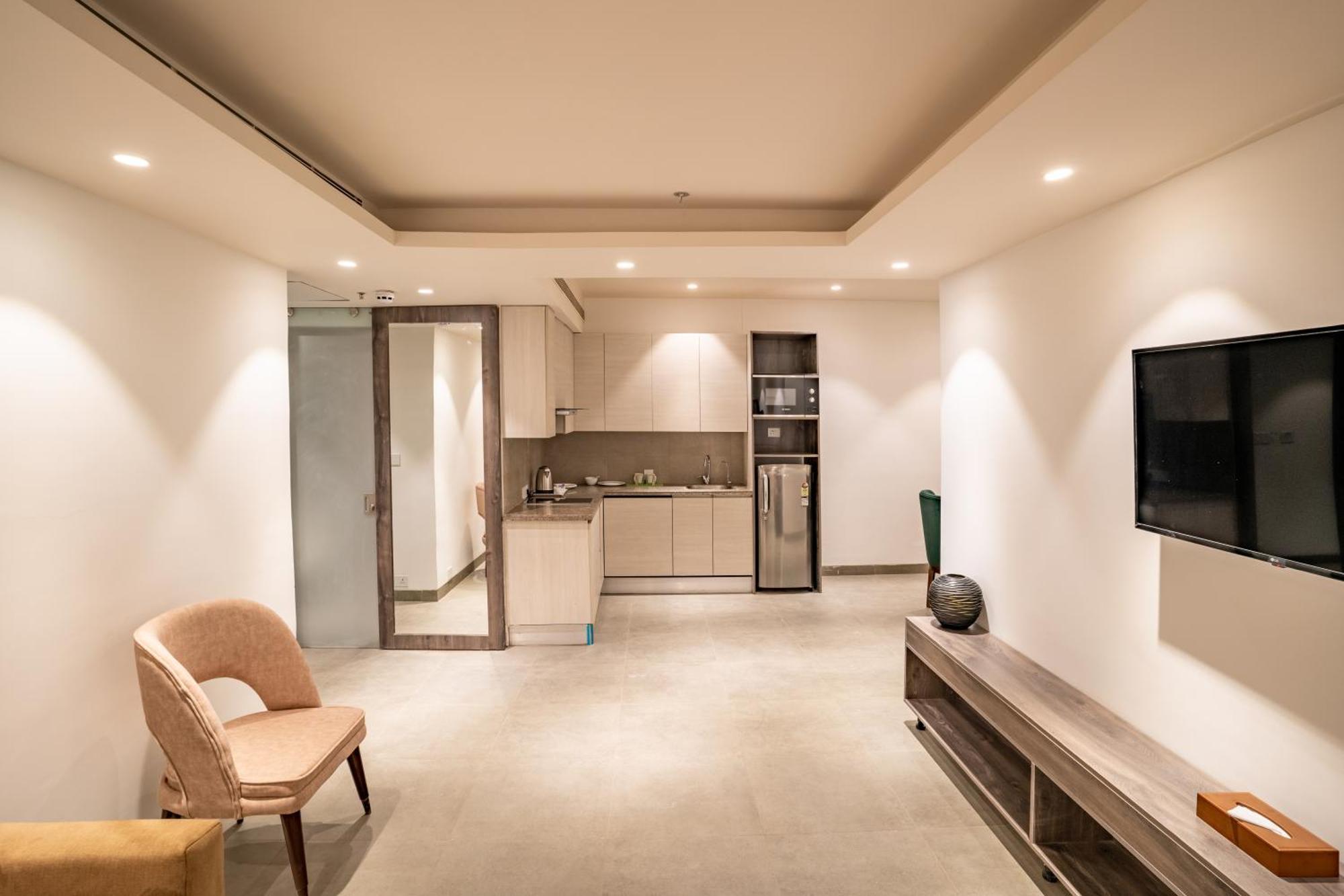 Juesta Residences - Aipl Joy Street, คูร์เคาน์ ภายนอก รูปภาพ