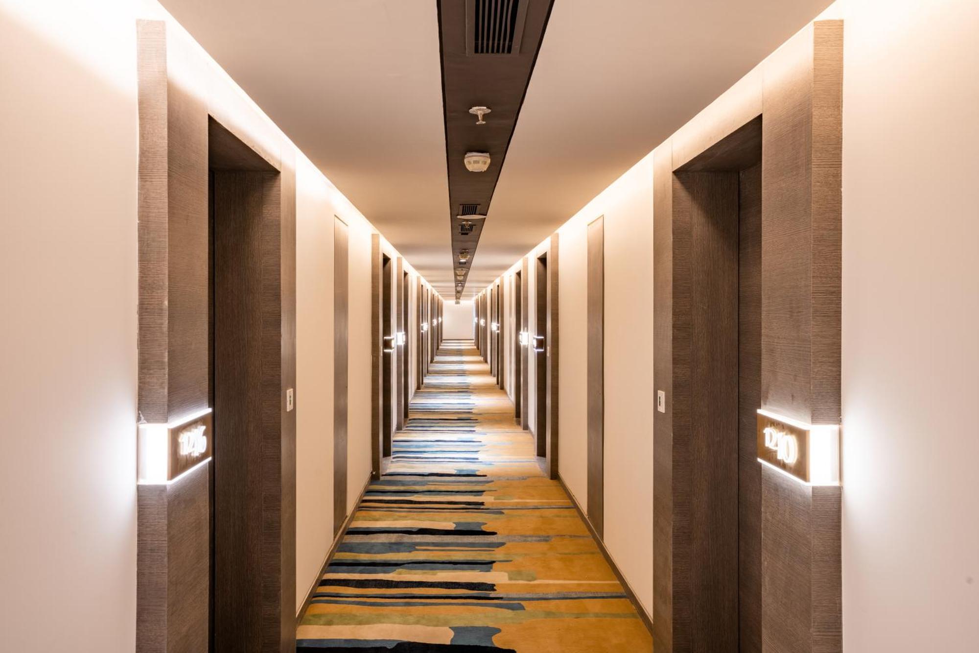 Juesta Residences - Aipl Joy Street, คูร์เคาน์ ภายนอก รูปภาพ